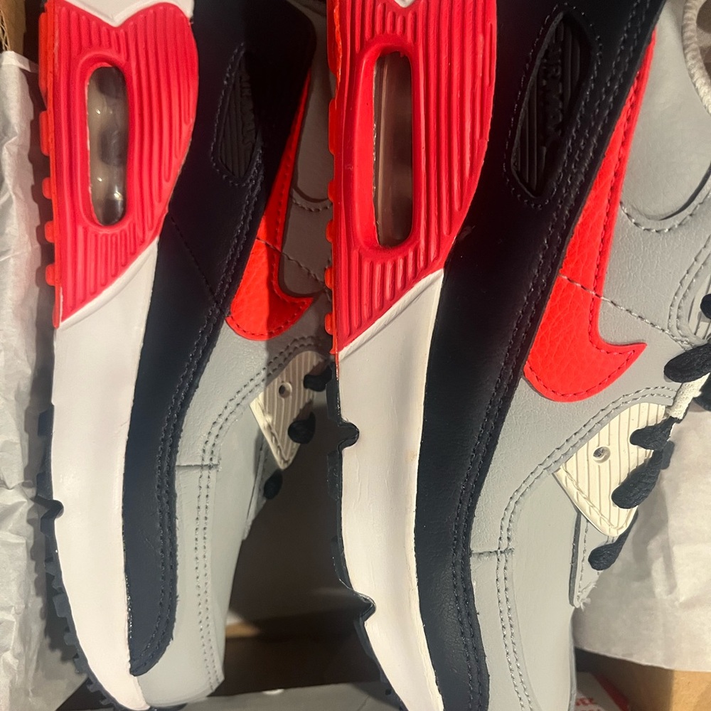 Nike Air Max 90 Gray and Red Sneakers - Picture 4 of 4